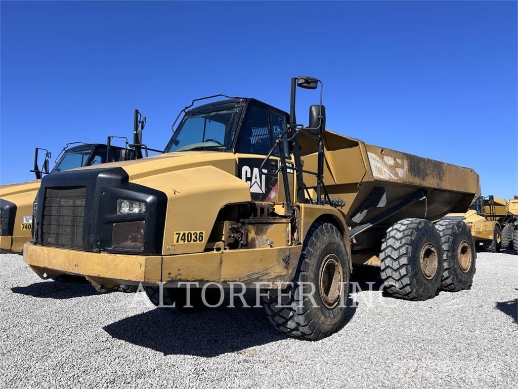 CAT 740B Wozidła przegubowe