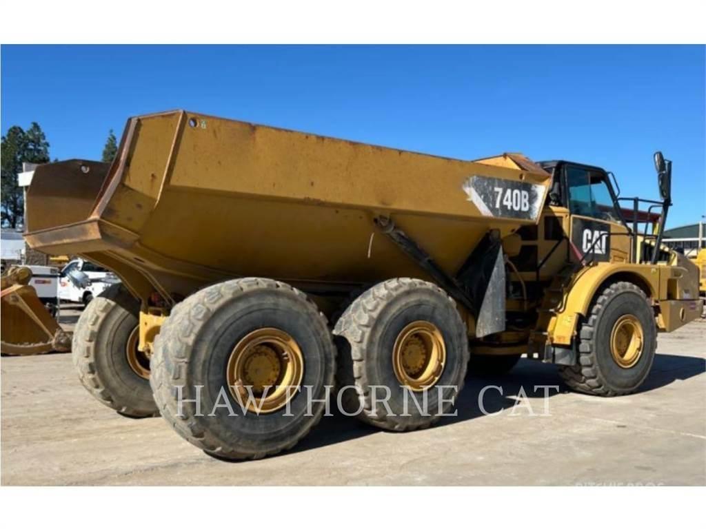 CAT 740B Wozidła przegubowe