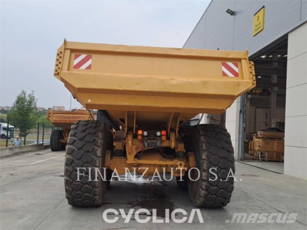 CAT 740GC Wozidła przegubowe