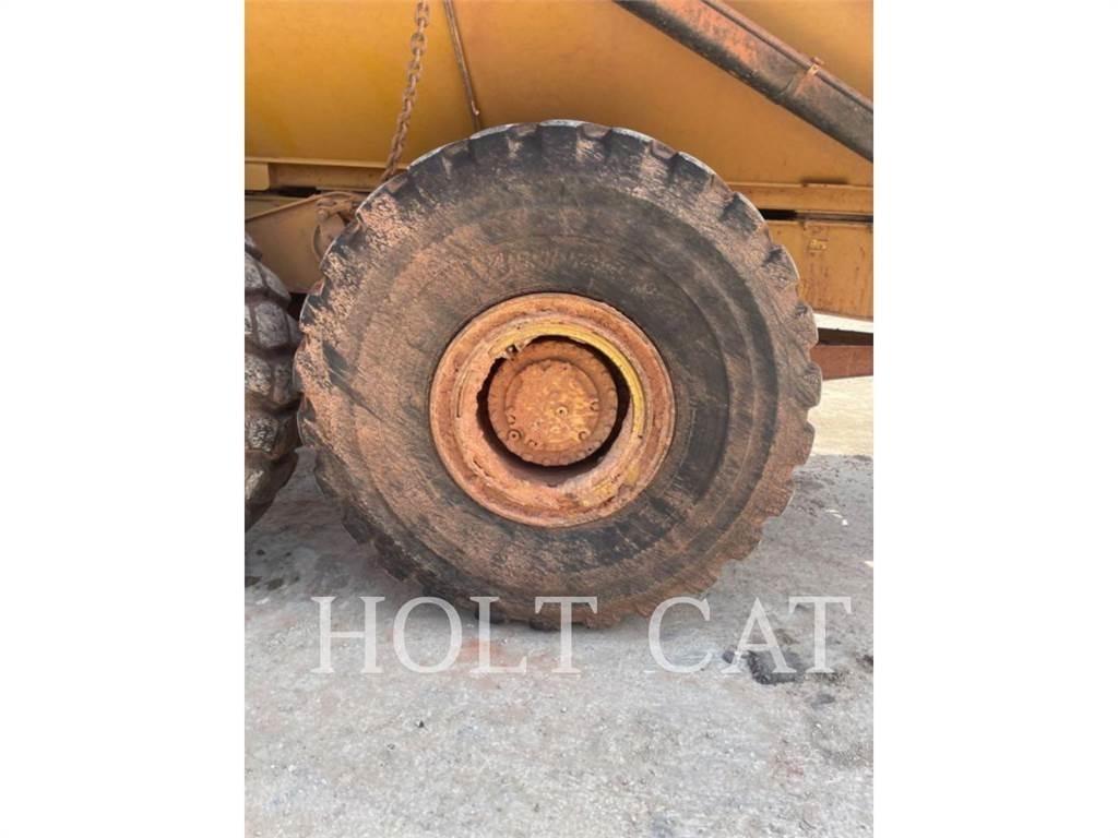 CAT 745 Wozidła przegubowe