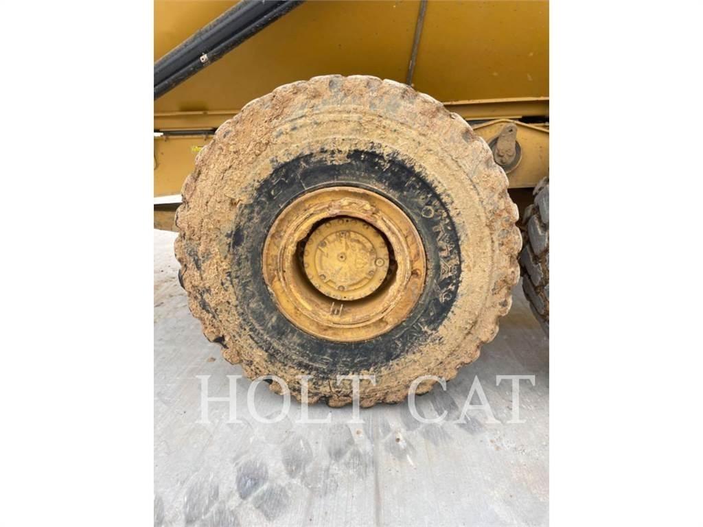 CAT 745 Wozidła przegubowe