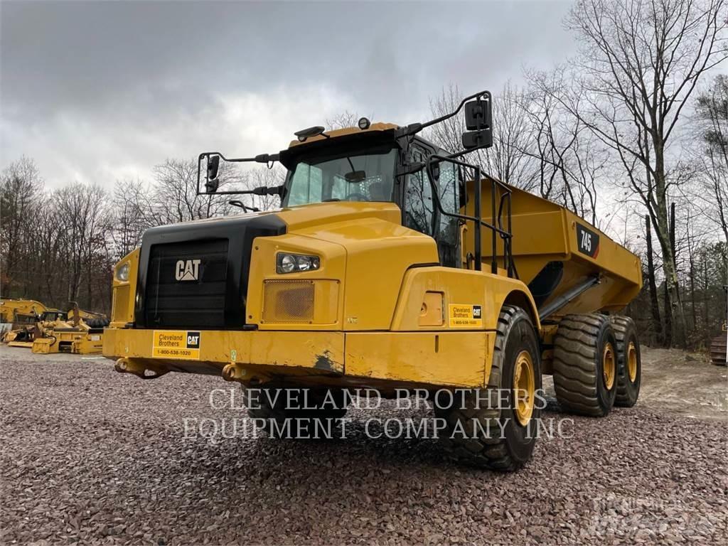 CAT 745 Wozidła przegubowe