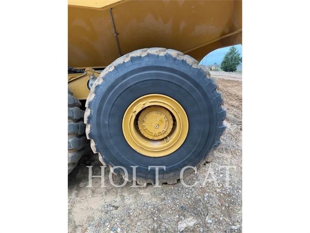CAT 745 Wozidła przegubowe