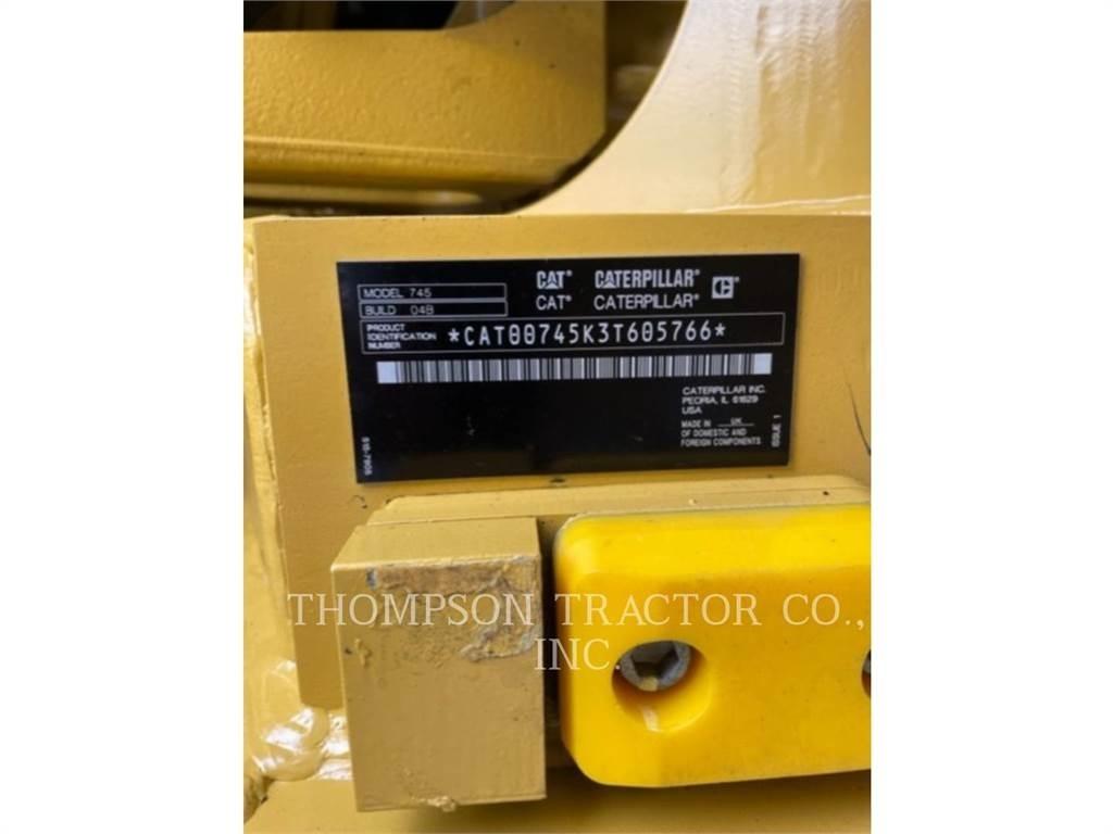 CAT 745 Wozidła przegubowe