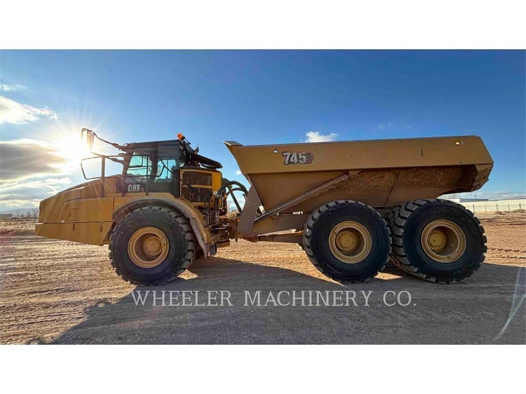 CAT 745 Wozidła przegubowe