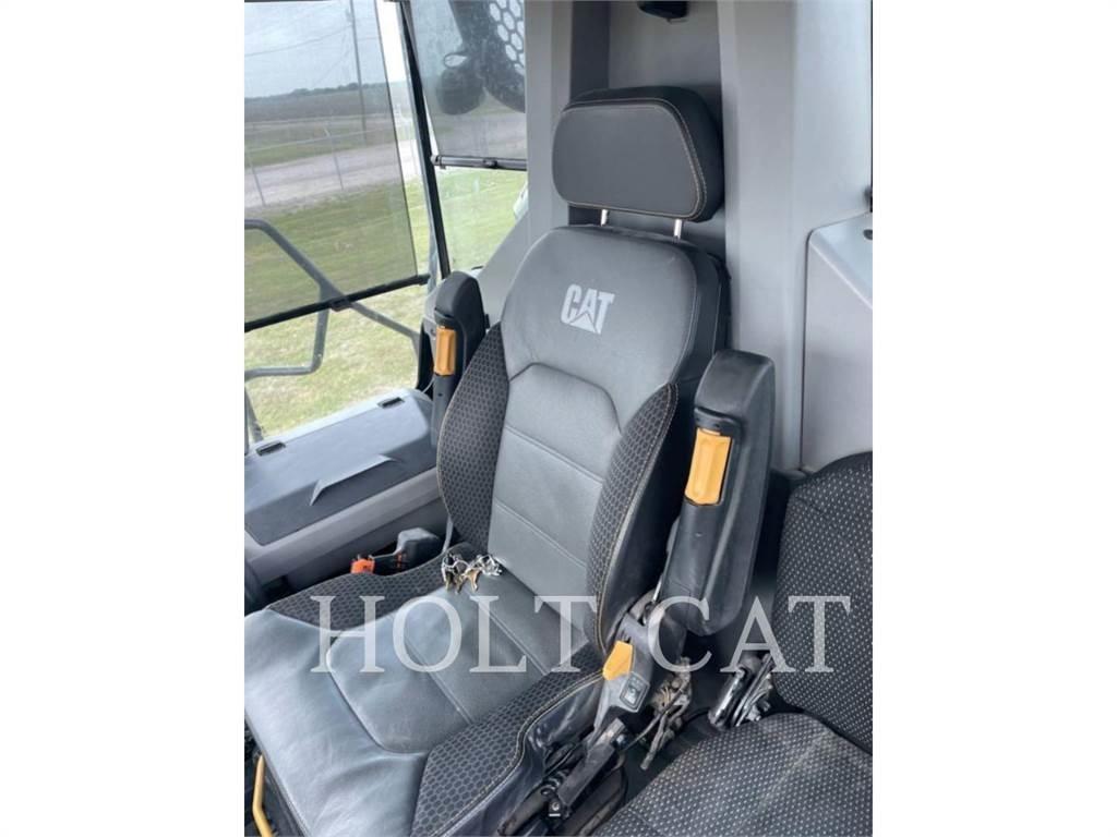 CAT 745 Wozidła przegubowe