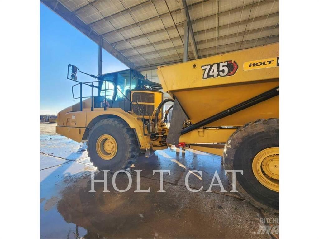 CAT 745 Wozidła przegubowe