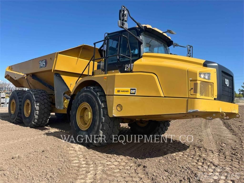 CAT 745 Wozidła przegubowe