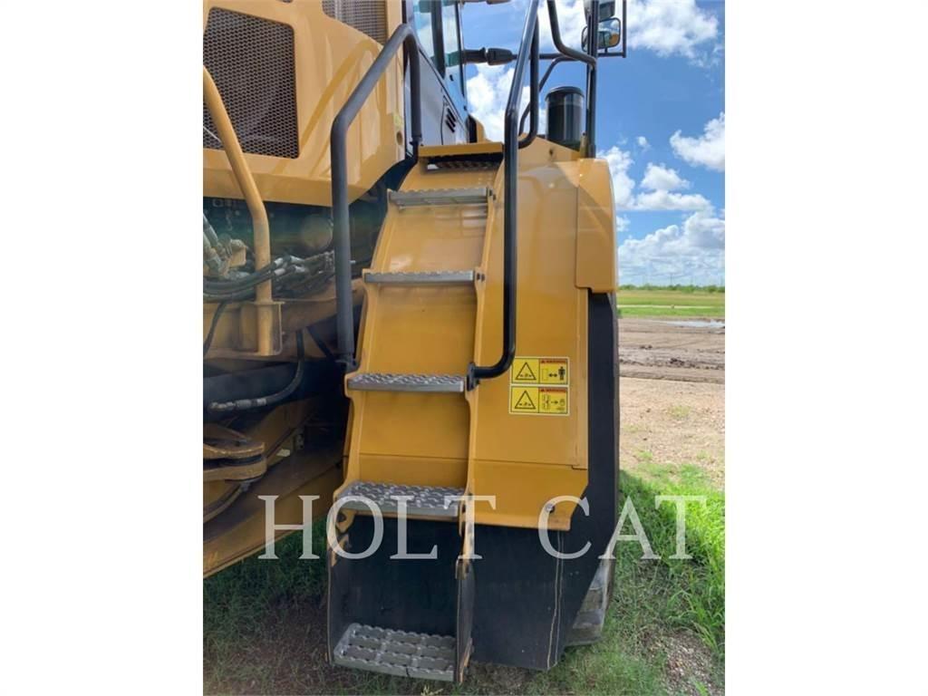 CAT 745 Wozidła przegubowe