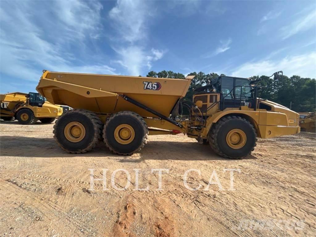 CAT 745 Wozidła przegubowe