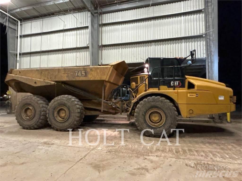 CAT 745 Wozidła przegubowe