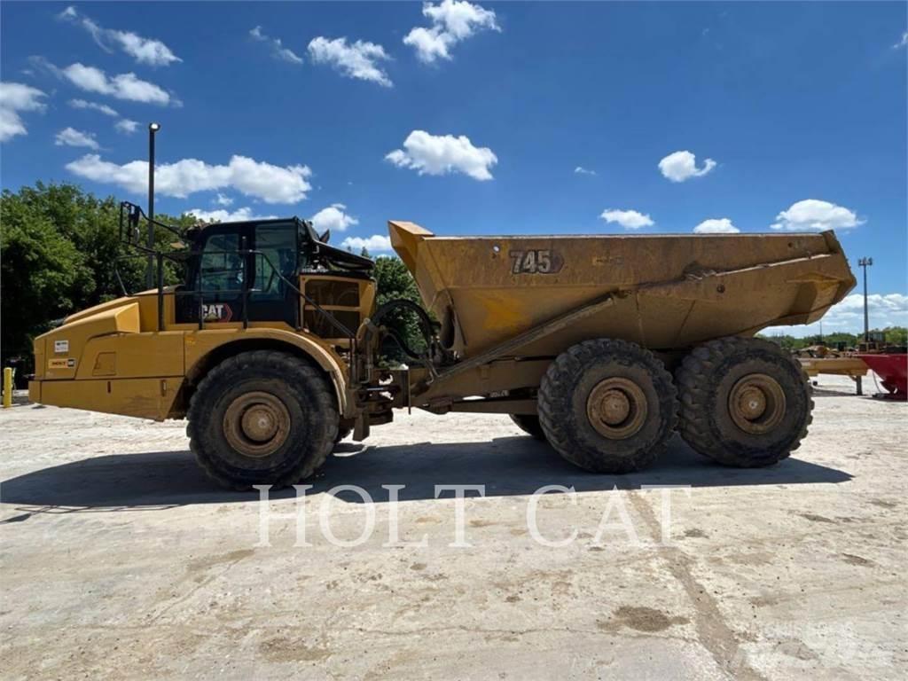 CAT 745 Wozidła przegubowe