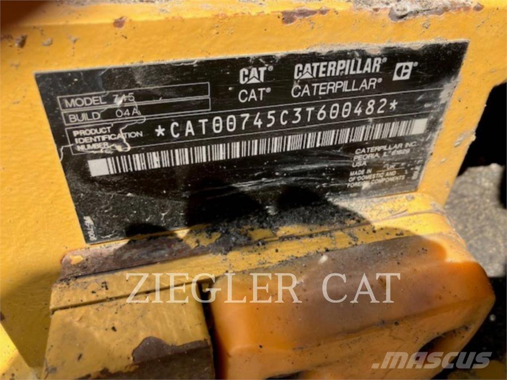CAT 745 Wozidła przegubowe