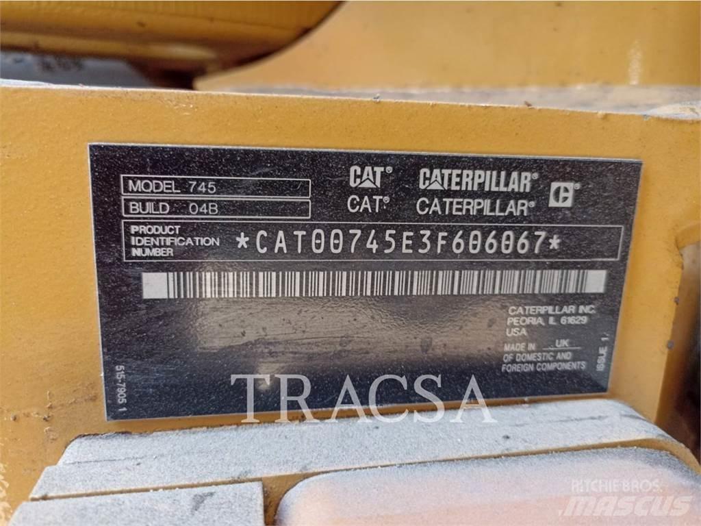 CAT 745 Wozidła przegubowe