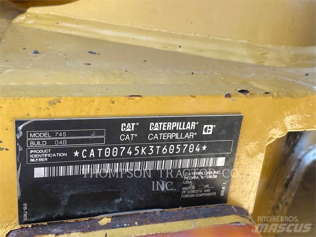 CAT 745 Wozidła przegubowe