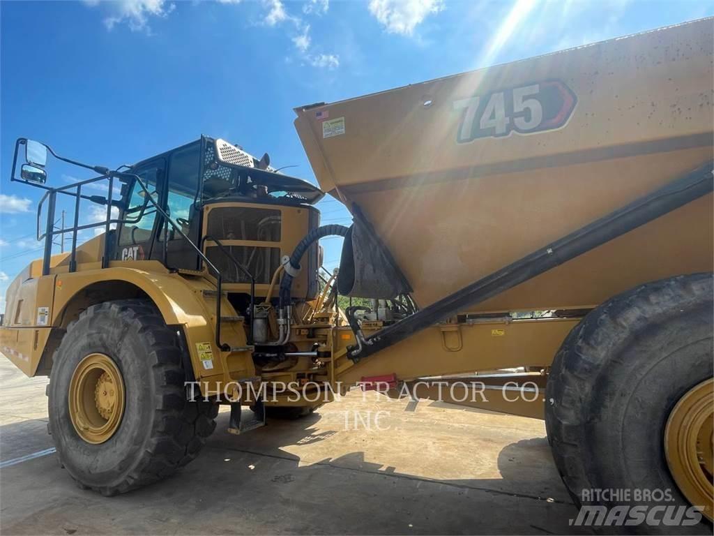 CAT 745 Wozidła przegubowe