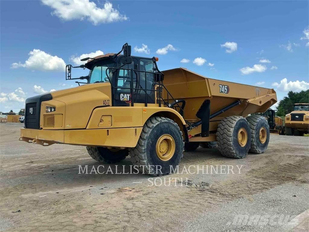 CAT 745 Wozidła przegubowe