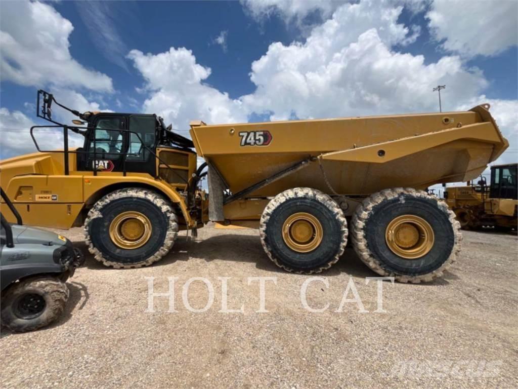 CAT 745 Wozidła przegubowe