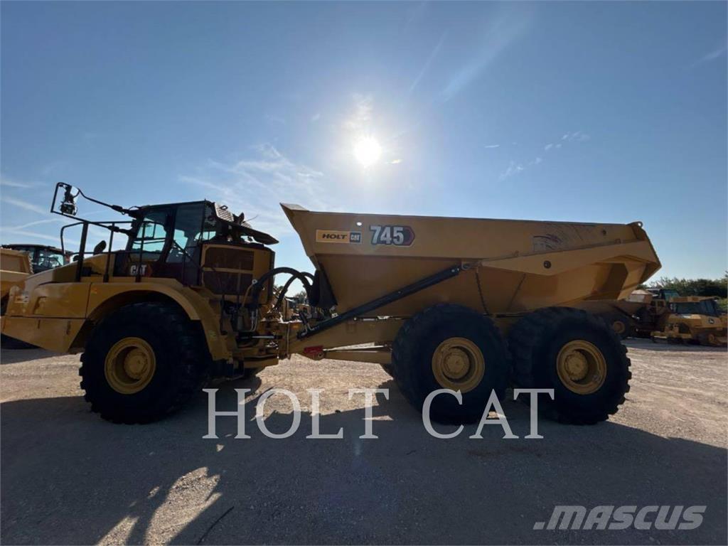 CAT 745 Wozidła przegubowe