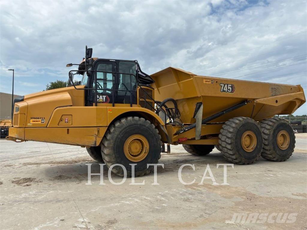 CAT 745 Wozidła przegubowe
