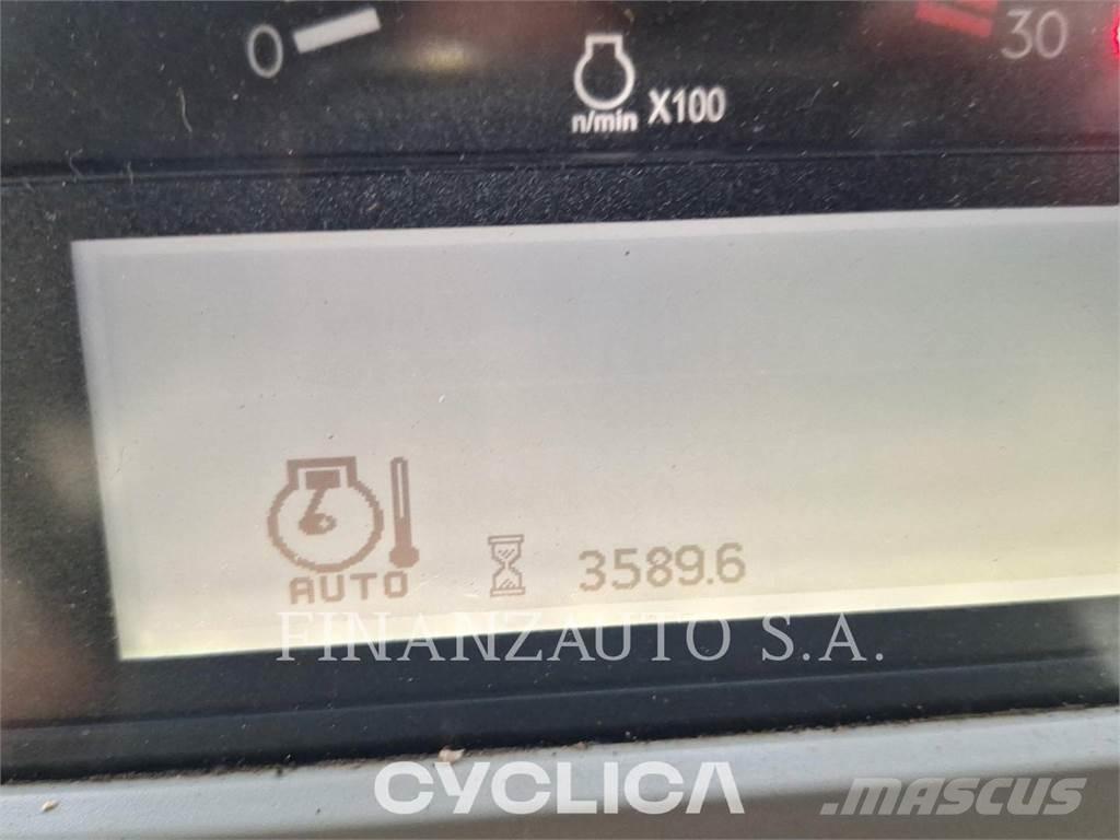 CAT 745 Wozidła przegubowe