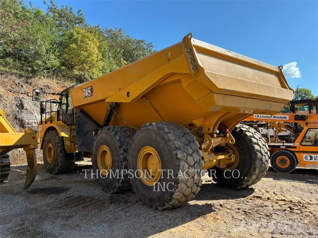 CAT 745 Wozidła przegubowe