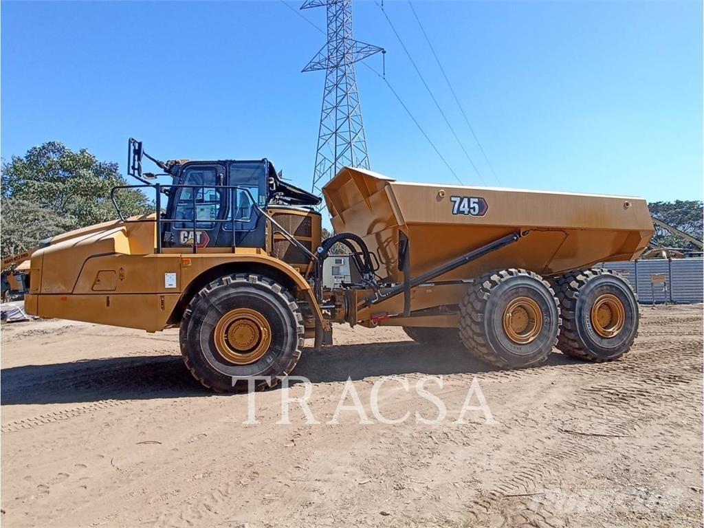 CAT 745 Wozidła przegubowe