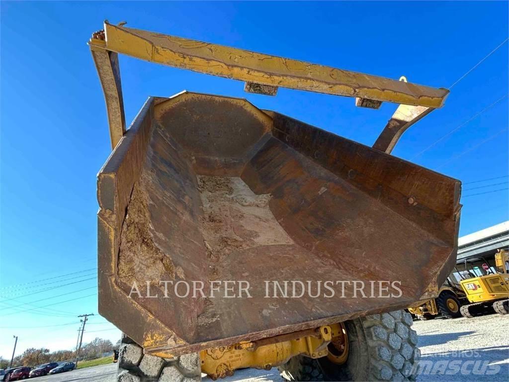 CAT 745 Wozidła przegubowe