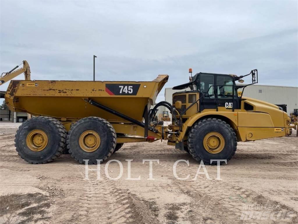 CAT 745 Wozidła przegubowe
