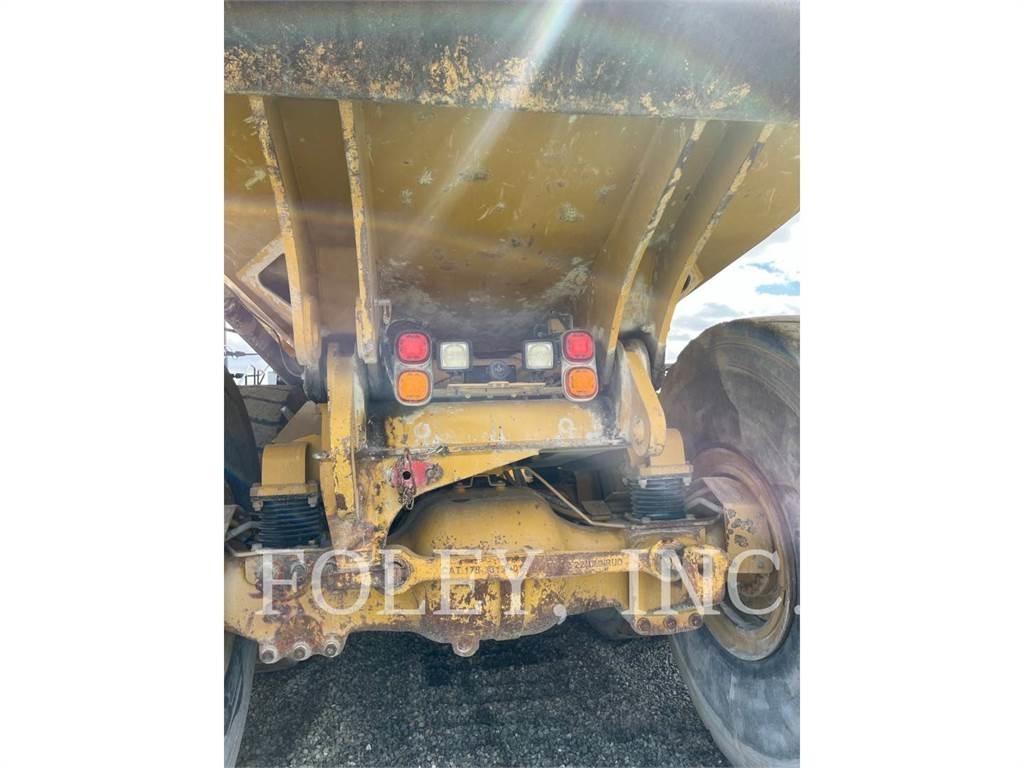 CAT 745-04 Wozidła przegubowe