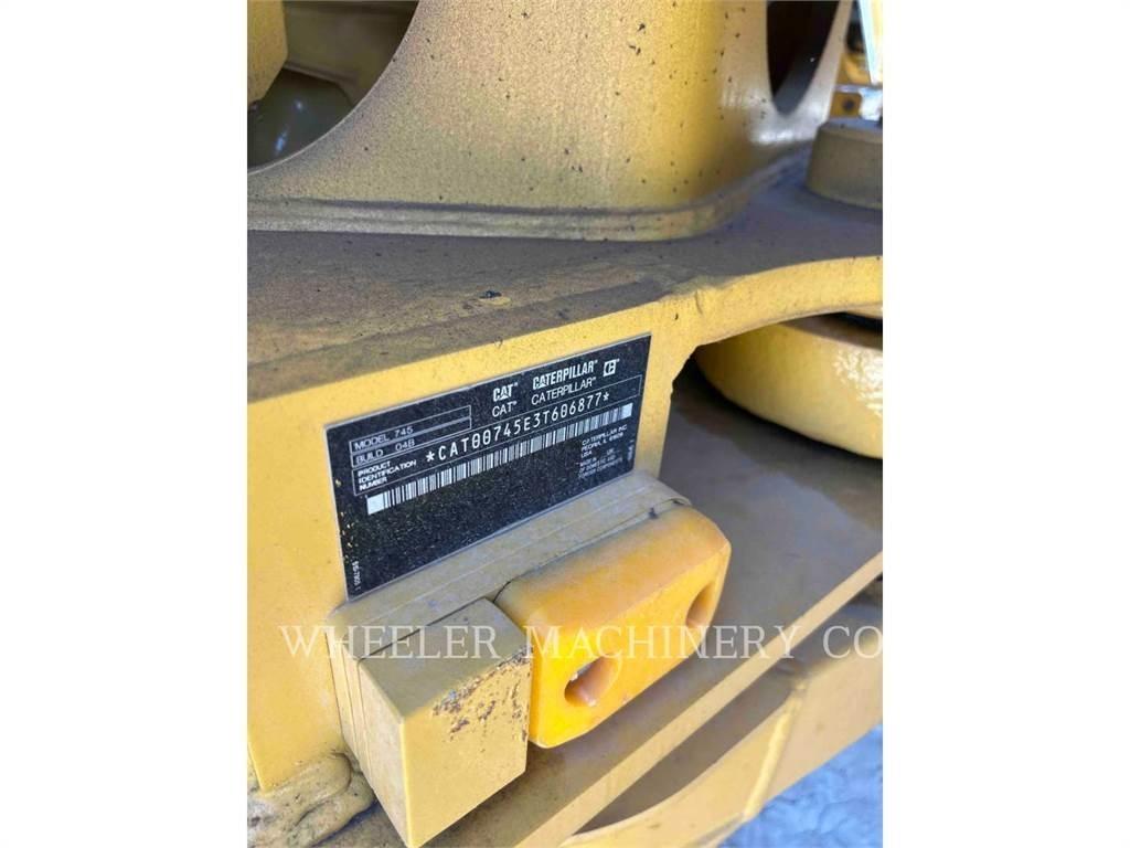 CAT 745 TG Wozidła przegubowe