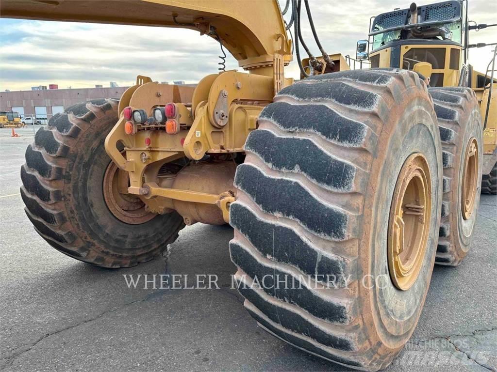 CAT 745 W/PAN Wozidła przegubowe