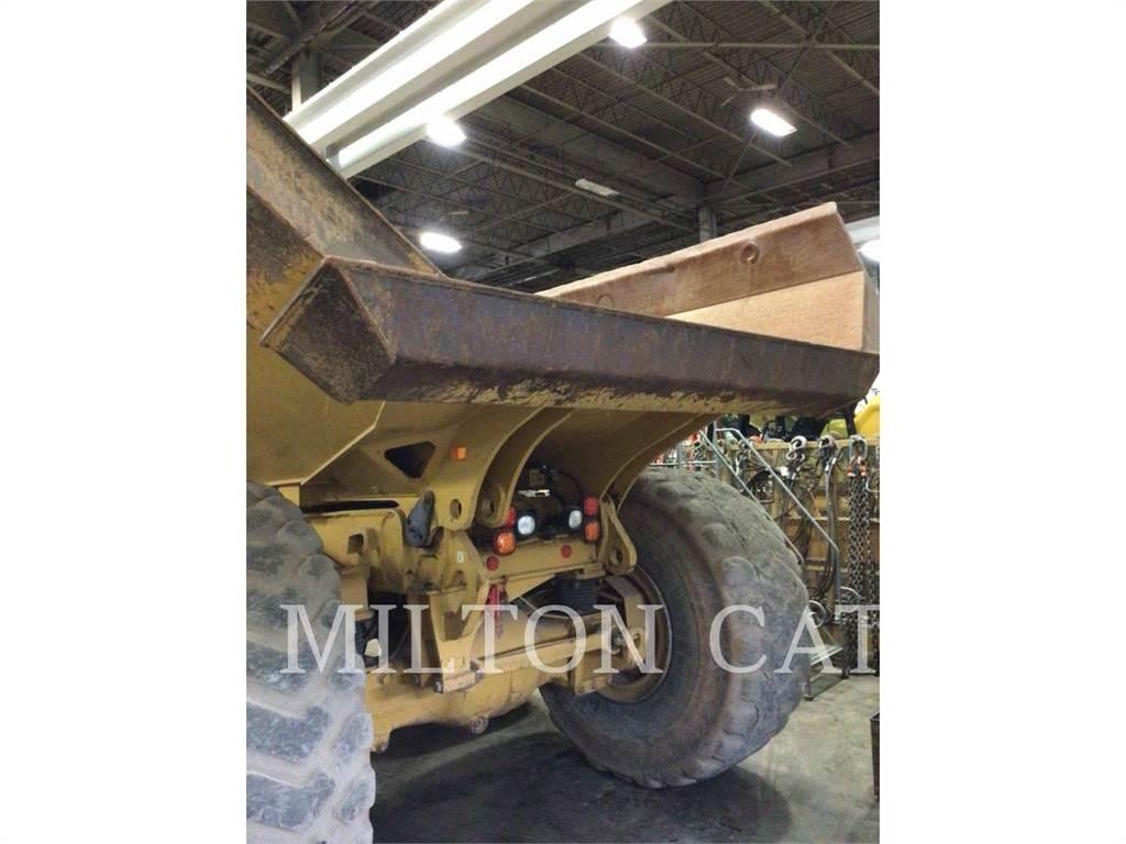 CAT 74504 Wozidła przegubowe