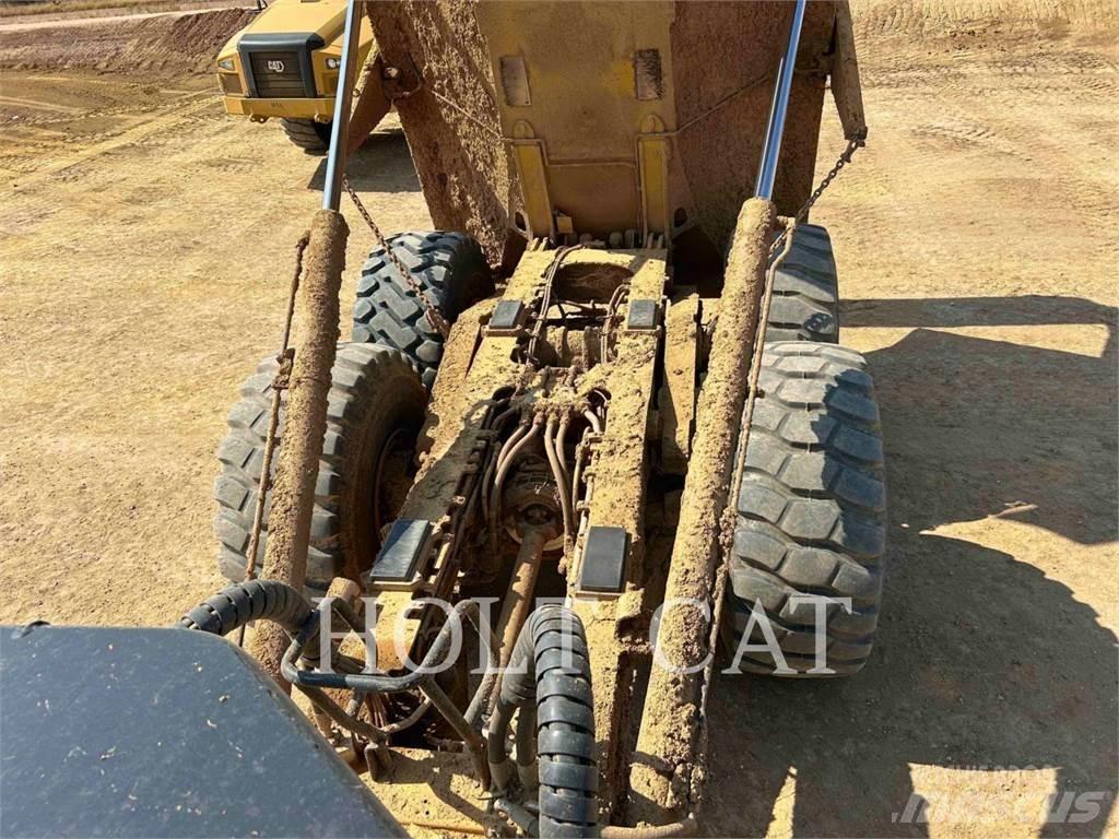 CAT 74504 Wozidła przegubowe