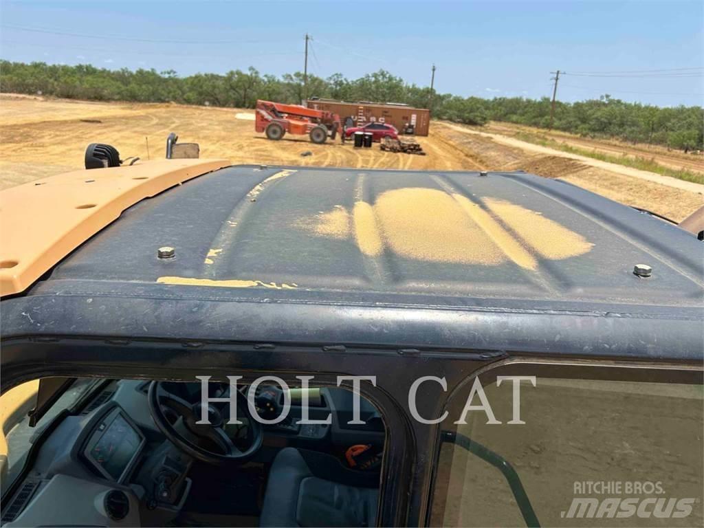 CAT 74504 Wozidła przegubowe