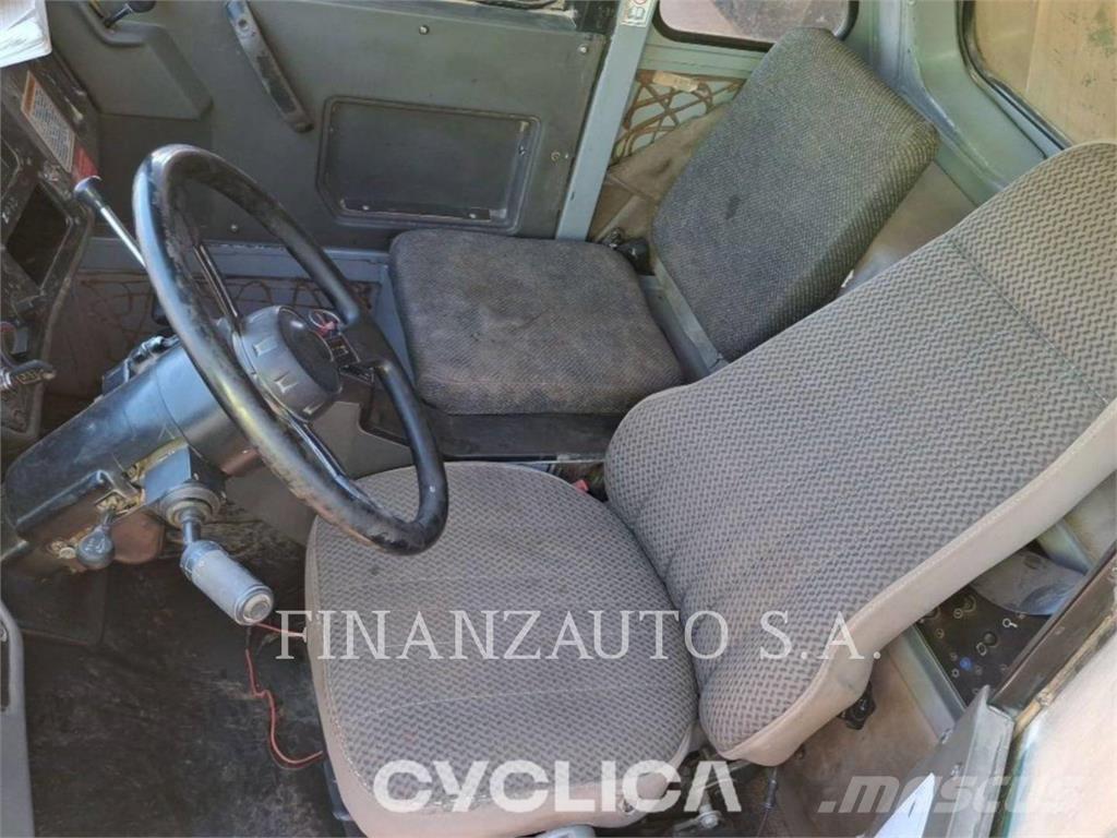 CAT 773E Wozidła przegubowe