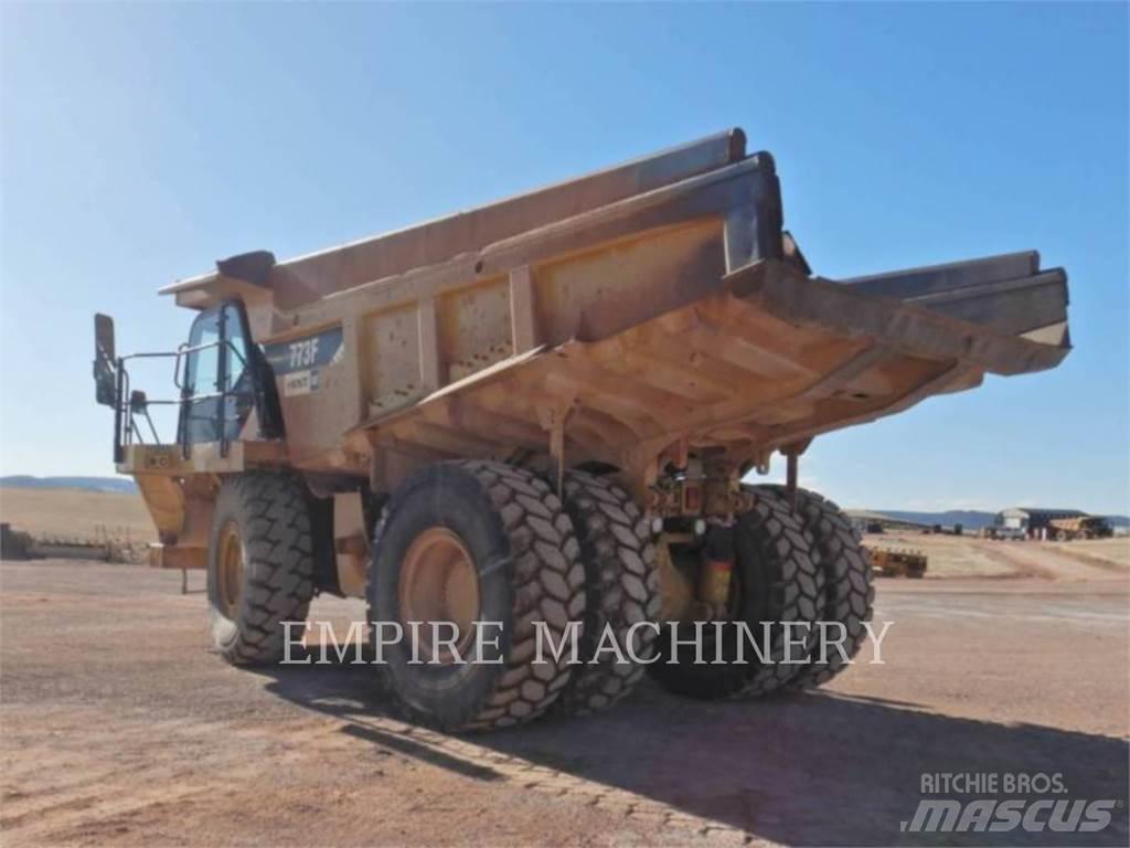 CAT 773F Wozidła przegubowe