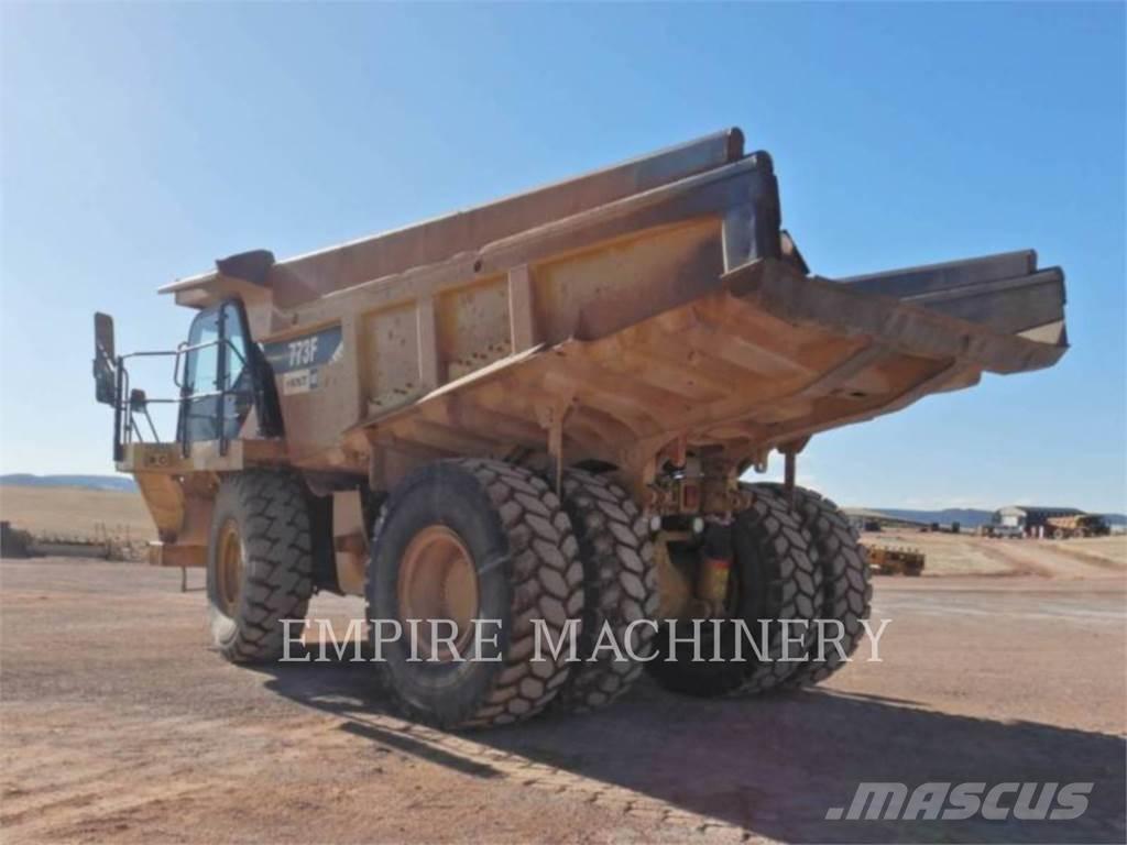 CAT 773F Wozidła przegubowe