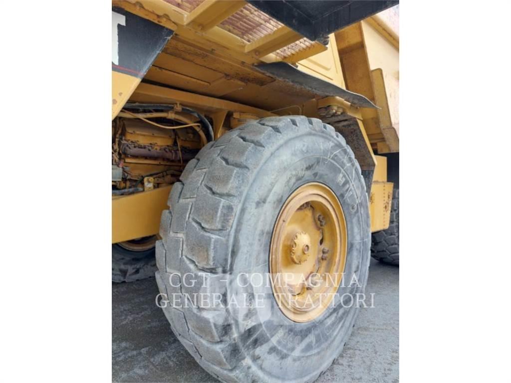 CAT 775B Wozidła przegubowe