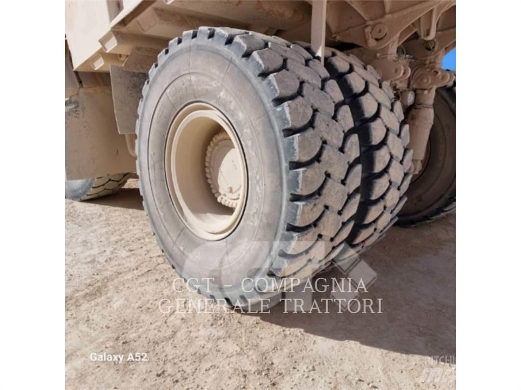 CAT 775F Wozidła przegubowe