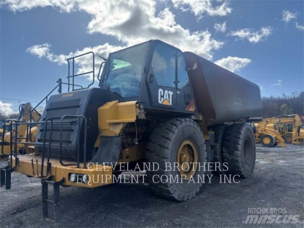CAT 775F Polewaczki