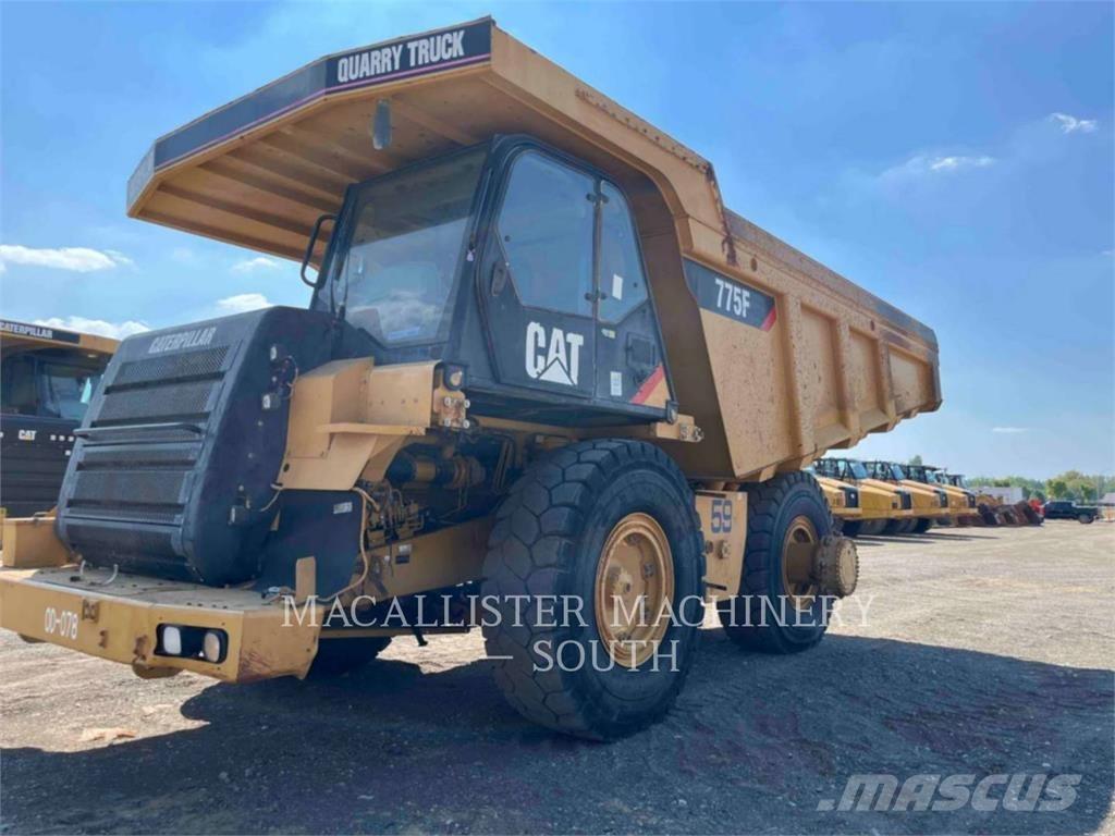 CAT 775F Wozidła przegubowe