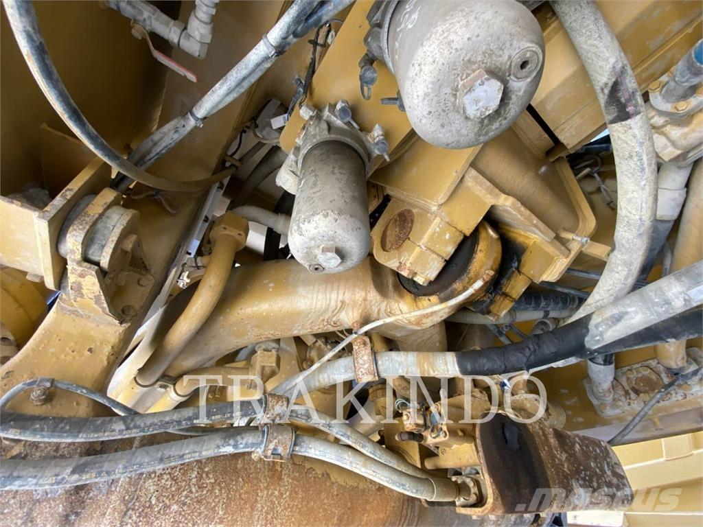 CAT 777-05 Wozidła przegubowe