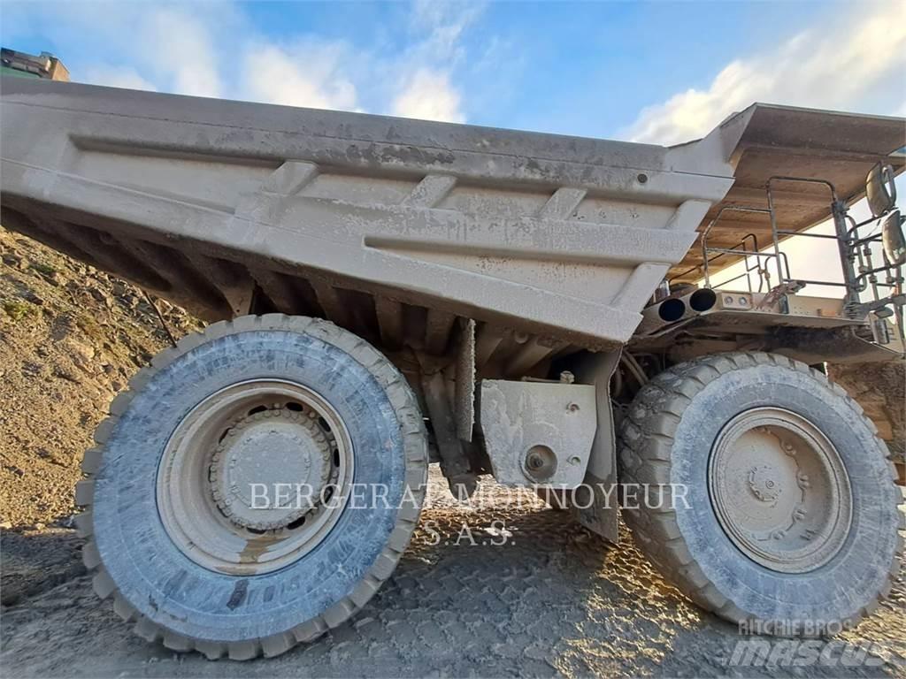 CAT 777G Wozidła przegubowe