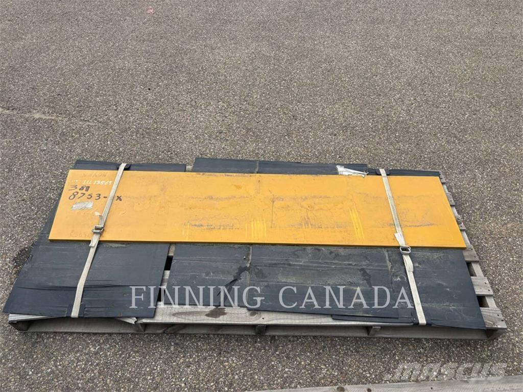 CAT 789-YC LINER PLATE Ramy i zawieszenie