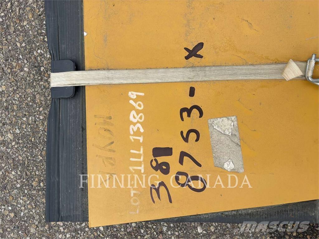 CAT 789-YC LINER PLATE Ramy i zawieszenie