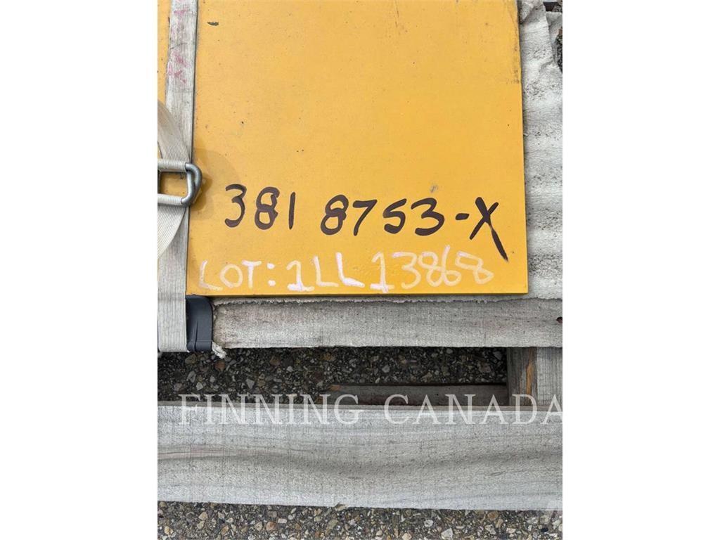 CAT 789-YC LINER PLATE Ramy i zawieszenie