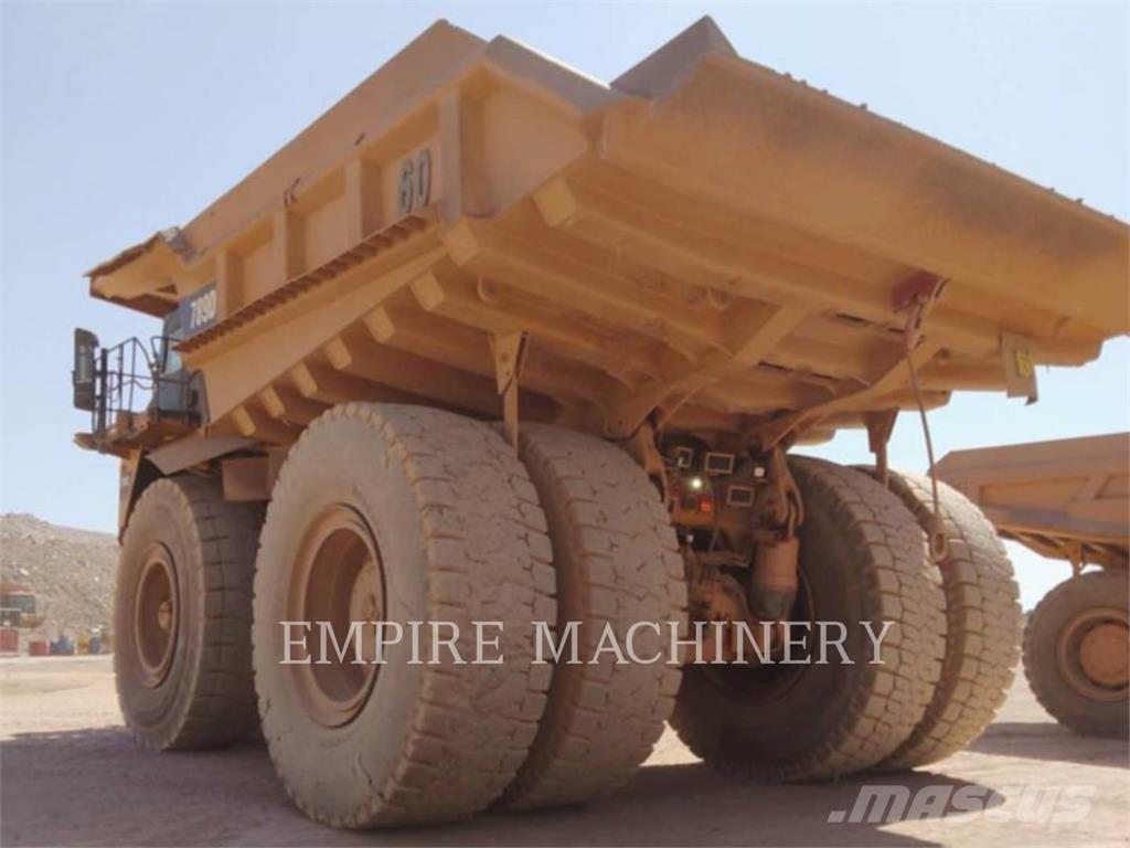 CAT 789D Wozidła przegubowe