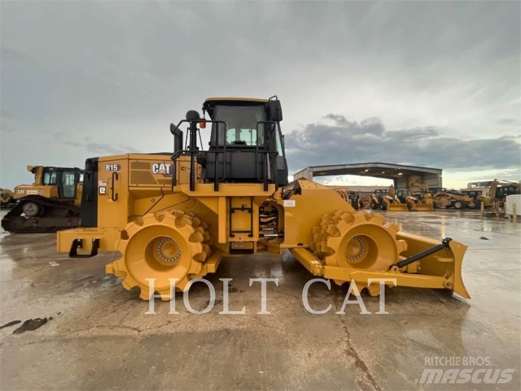 CAT 815 Zagęszczarki gruntu