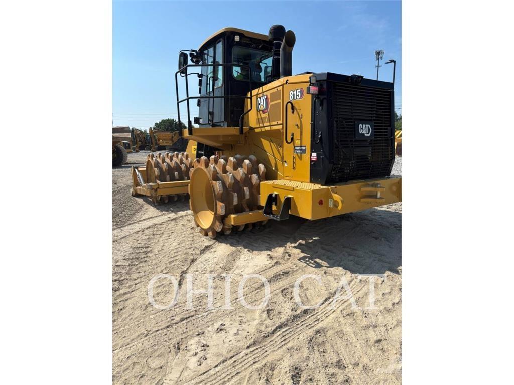 CAT 815 Zagęszczarki gruntu
